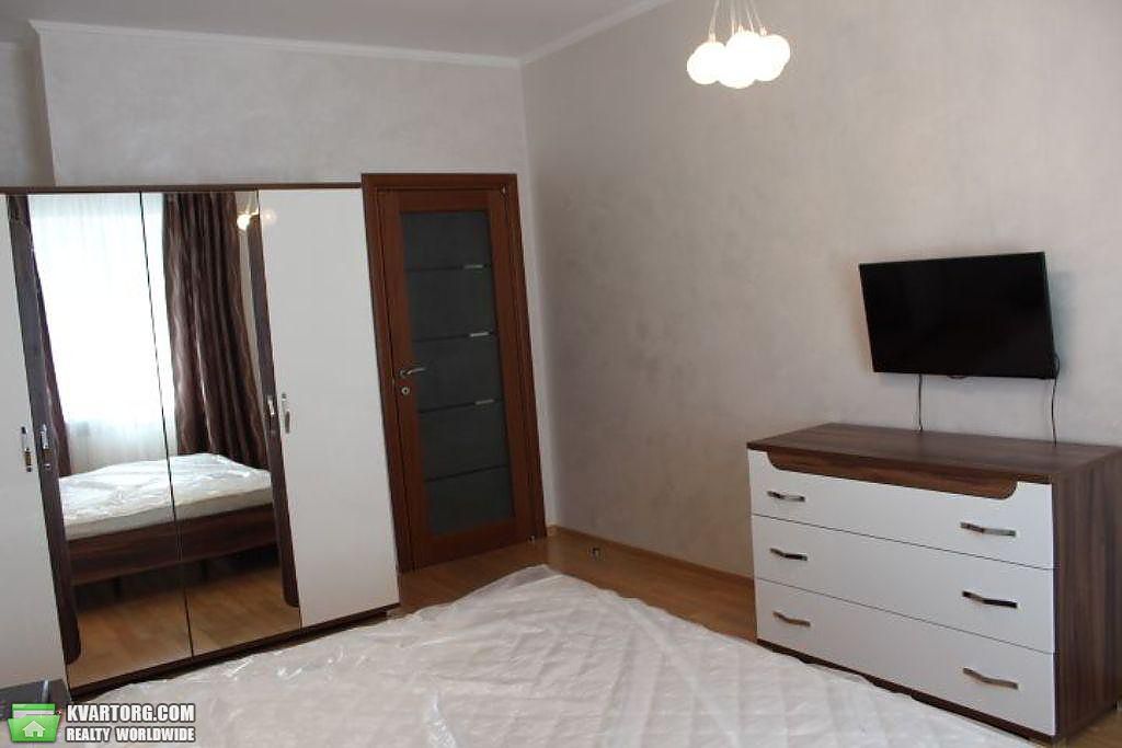 Rent out 2-room apartment. Киев,  Дмитриевская — photo 6