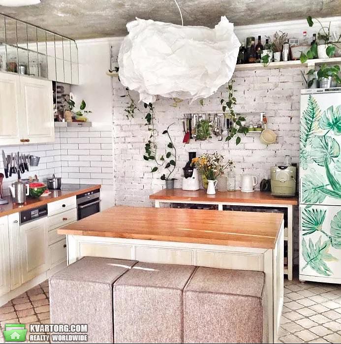Rent out 2-room apartment. Киев,  Голосеевская — photo 1
