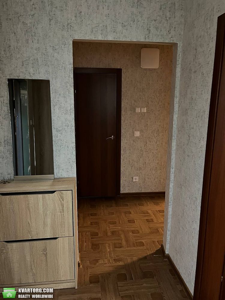Rent out 1-room apartment. Вышгород, Кургузова вул. — photo 1