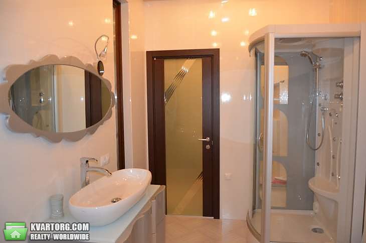 Rent out 2-room apartment. Киев,  Ахматовой — photo 3