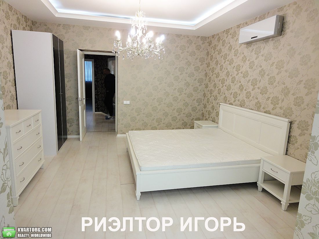 Rent out 2-room apartment. Одесса, Академика Вильямса — photo 1