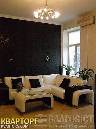 Sell 2-room apartment. Киев,  Бассейная — photo 1