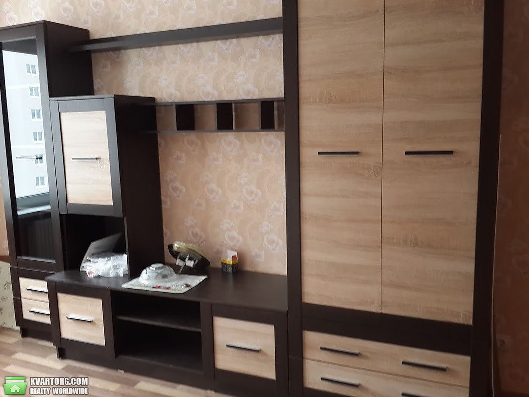 Rent out 1-room apartment. Киев, Чавдар Елизаветы ул. — photo 1
