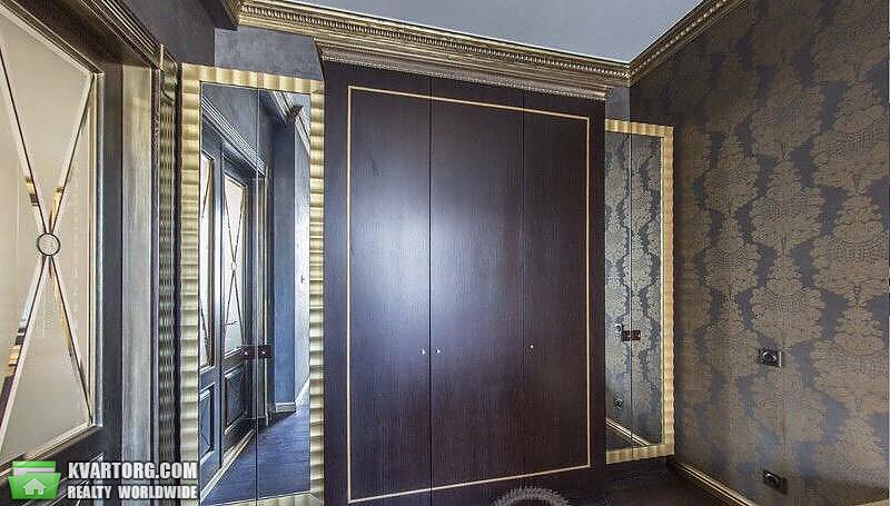 Rent out 3-room apartment. Киев,  Банковая — photo 10