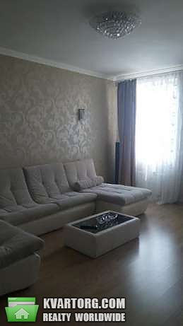Rent out 3-room apartment. Киев,  Барбюса — photo 1