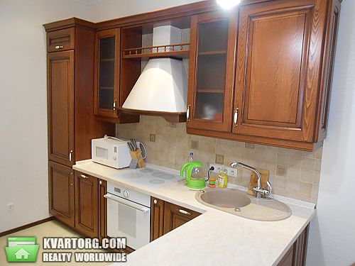 Rent out 2-room apartment. Киев, Никольско-Слободская — photo 3