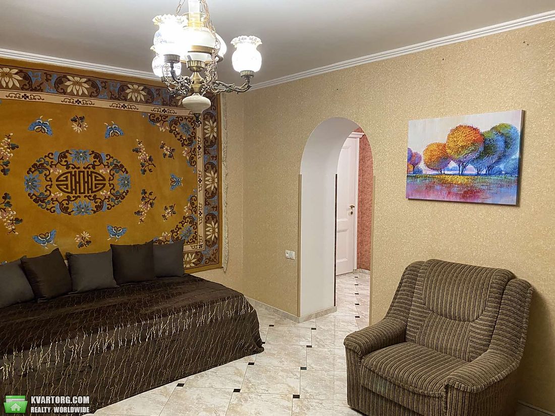 Rent out 1-room apartment. Киев, Тычины — photo 3