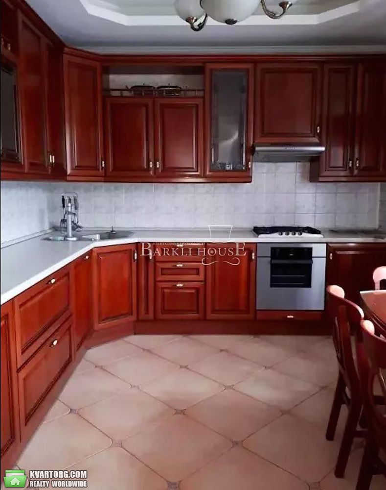 Rent out house. Киев,  Садовая Осокорки — photo 3