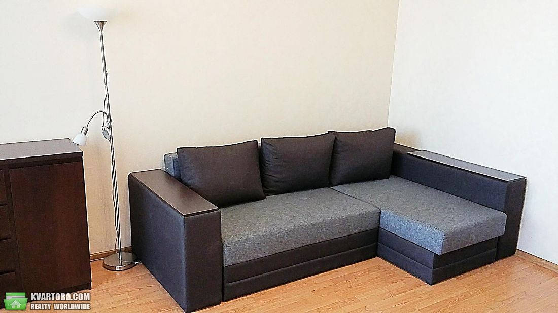 Rent out 1-room apartment. Киев,  Танковая — photo 3