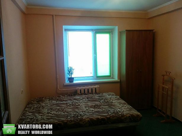 Rent out 2-room apartment. Киев,  Автозаводская — photo 6