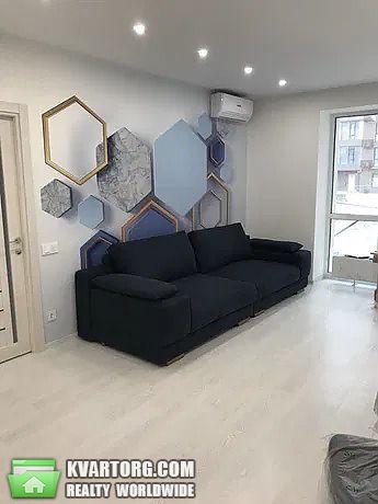 Rent out 2-room apartment. Днепропетровск,  Жуковского — photo 4