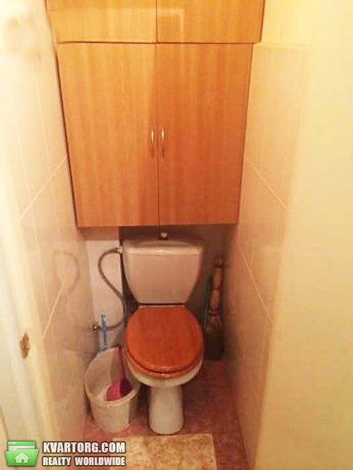 Sell 2-room apartment. Киев,  Салютная — photo 5