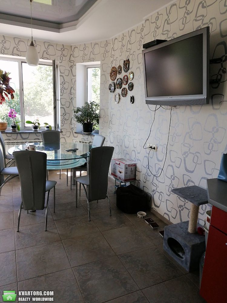 Sell house. Киев,  Воздухофлотская — photo 9