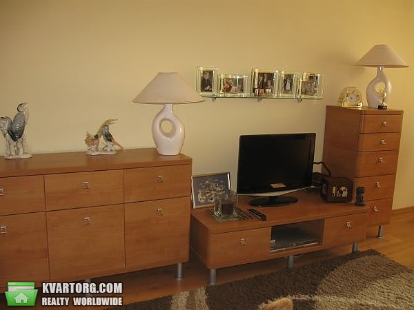 Sell 2-room apartment. Киев,  Лагерная — photo 2
