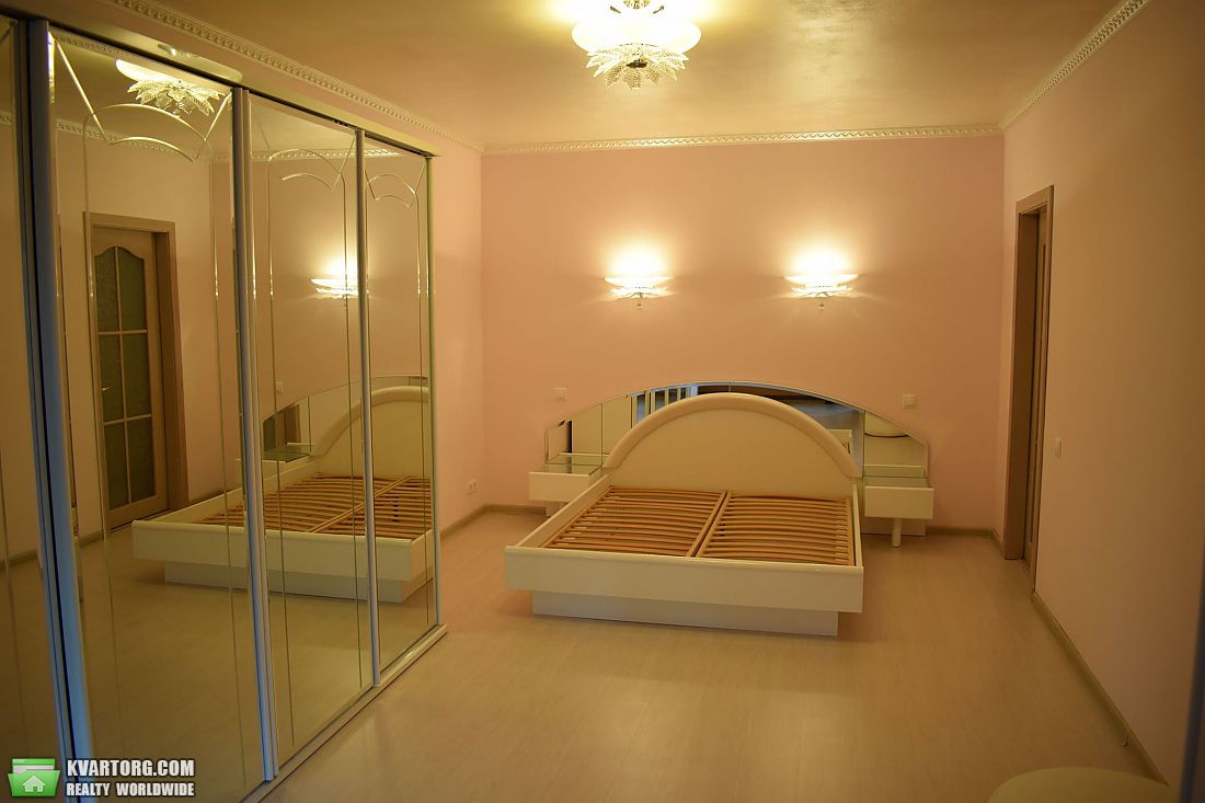 Sell 2-room apartment. Киев,  Бубнова — photo 4