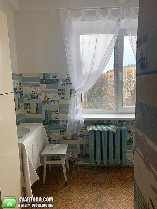 Sell 1-room apartment. Киев,  Дегтяревская — photo 2