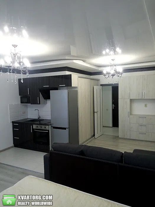 Rent out 1-room apartment. Киев, Рейгана — photo 5