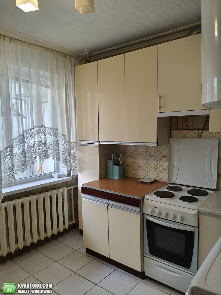 Rent out 3-room apartment. Киев, Патріарха Мстислава Скрипника — photo 3