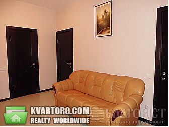 Sell 2-room apartment. Киев,  Гончара Олеся — photo 2