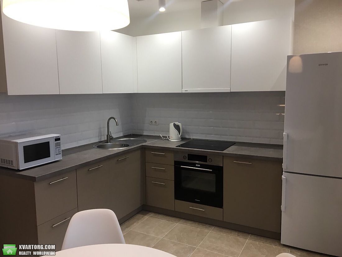 Rent out 2-room apartment. Киев,  Победы пр — photo 1
