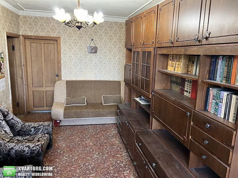 Rent out 3-room apartment. Харьков,  Героев Труда — photo 1