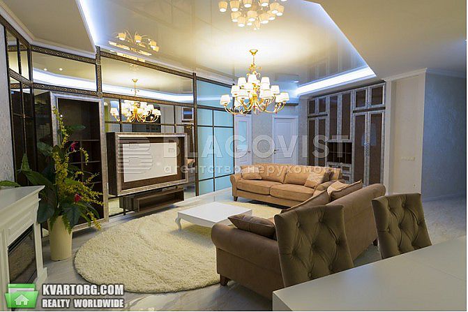 Sell 3-room apartment. Киев,  Оболонская наб — photo 1