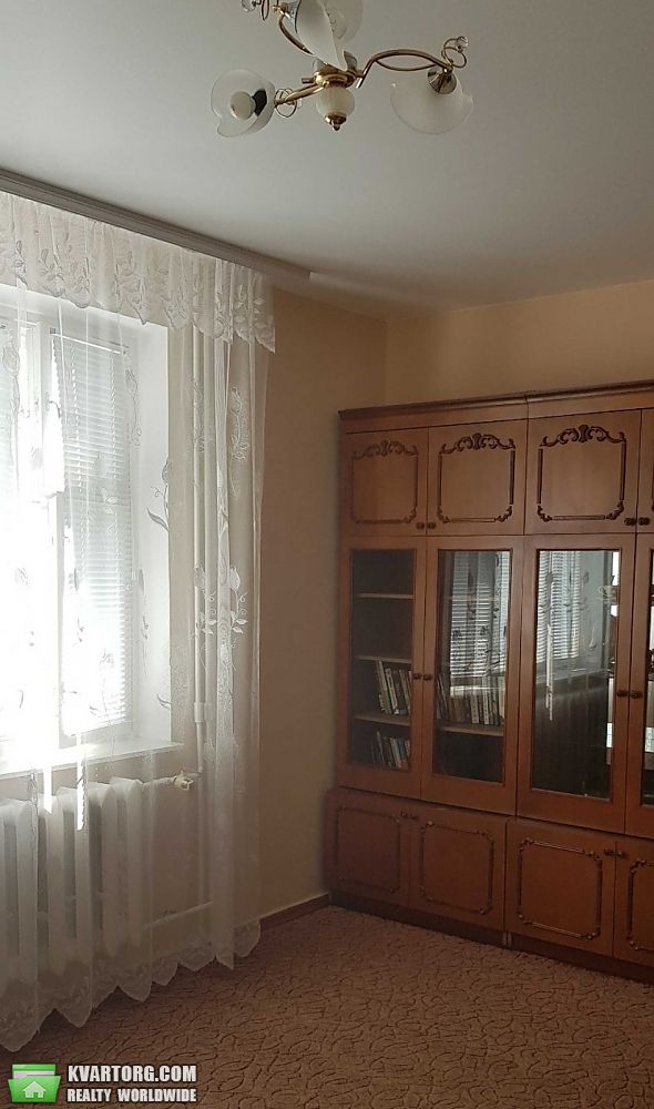 Rent out 1-room apartment. Киев,  Руденко — photo 2