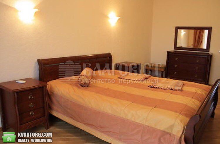 Rent out 2-room apartment. Киев,  Грушевского — photo 2