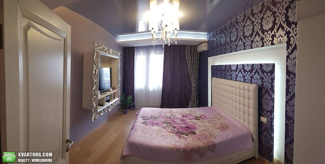 Rent out 3-room apartment. Киев,  Тычины пр — photo 2