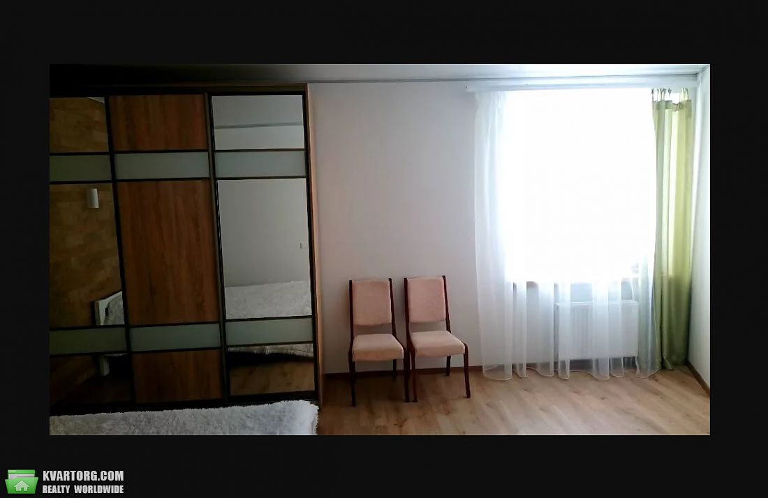 Rent out 2-room apartment. Киев,  Герцена — photo 6