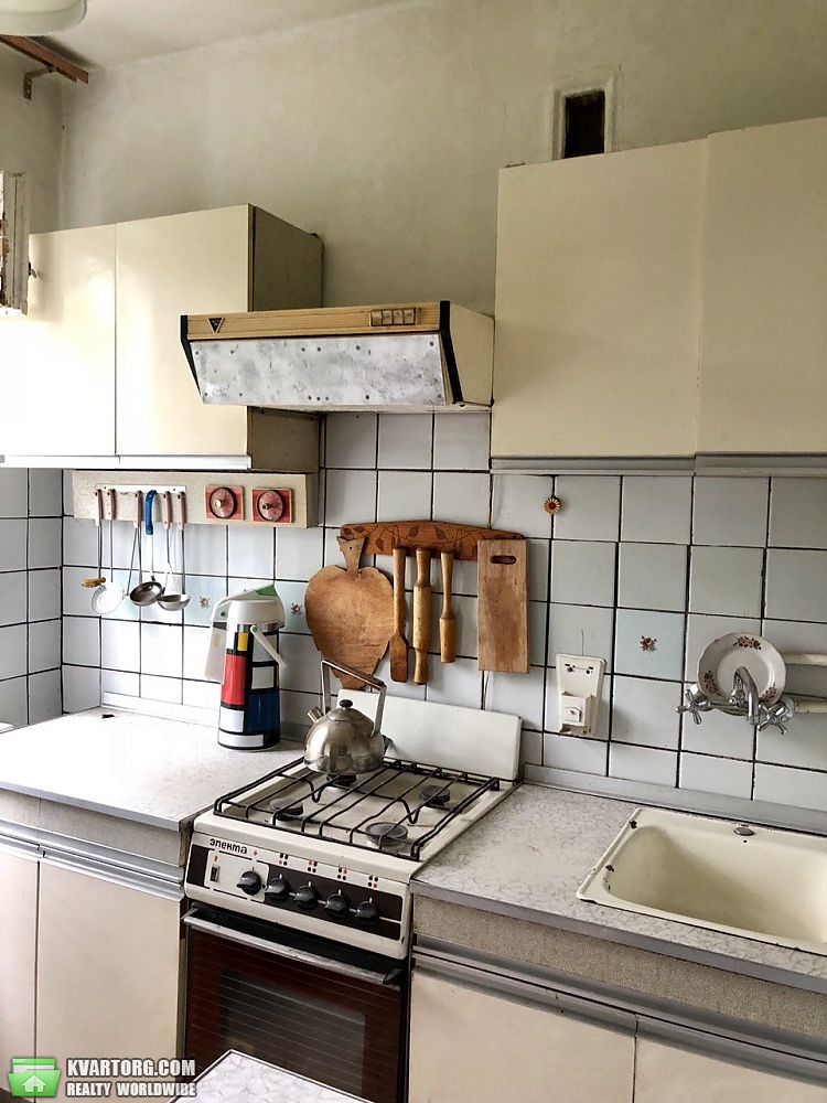 Sell 2-room apartment. Киев,  Уманская — photo 1