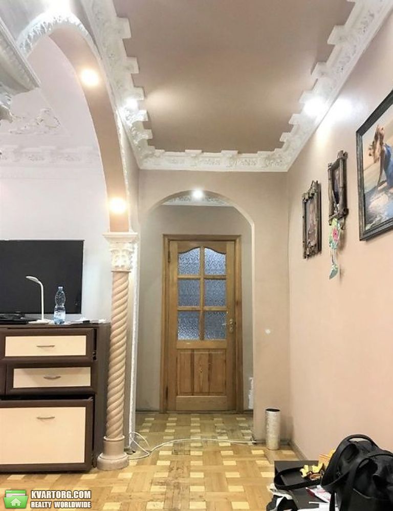 Sell 3-room apartment. Киев,  Бажана — photo 1