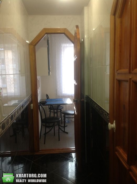 Rent out 2-room apartment. Киев,  Оболонский пр — photo 4