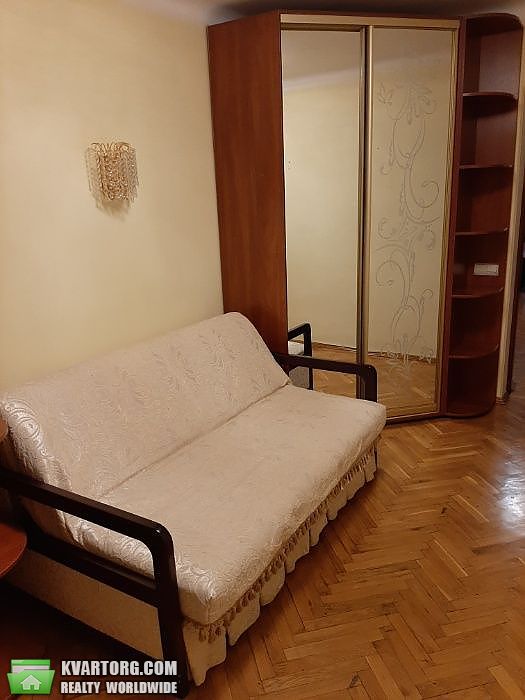 Sell 3-room apartment. Киев,  Автозаводская — photo 4