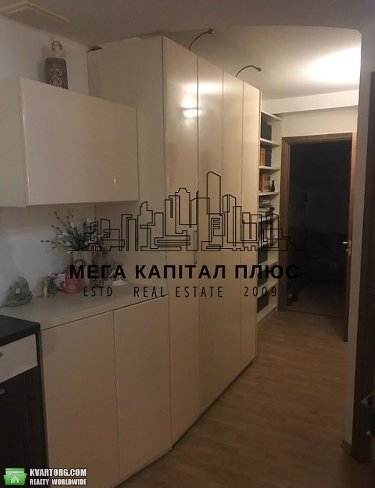 Rent out 3-room apartment. Киев, Романа Ратушного — photo 10