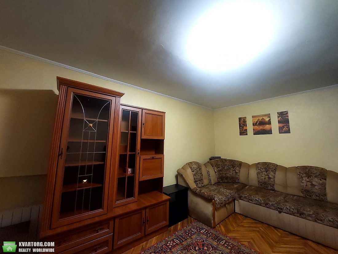 Rent out 1-room apartment. Киев,  Тургеневская — photo 5