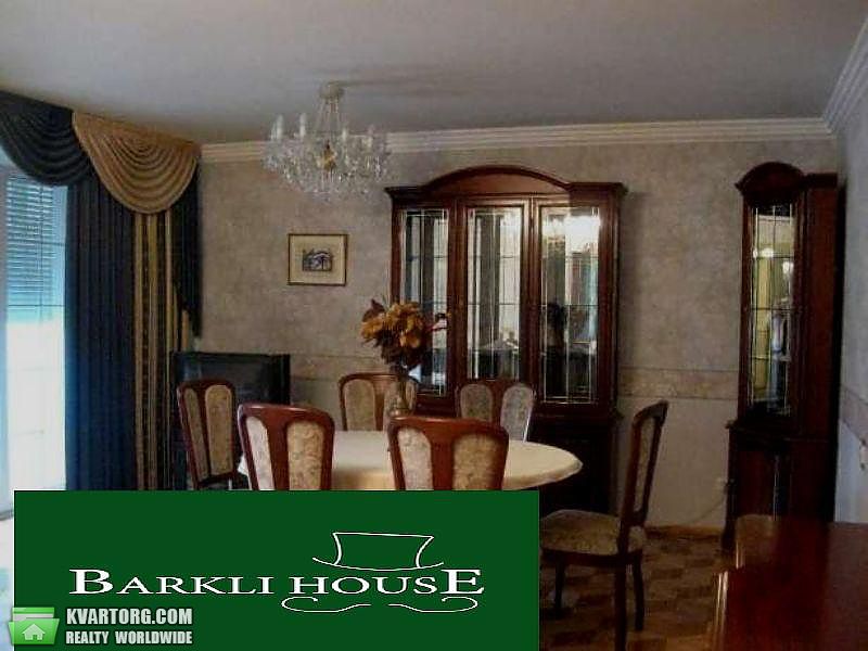 Rent out 4-room apartment. Киев,  Нижний Вал — photo 3