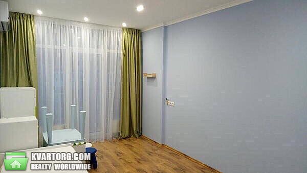 Sell 3-room apartment. Киев, Регенераторная — photo 2