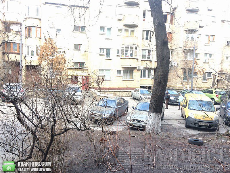 Sell 3-room apartment. Киев,  Набережно-Крещатикская — photo 10