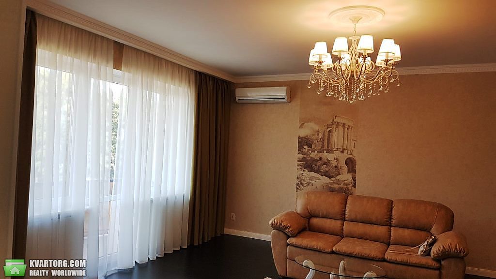 Sell 3-room apartment. Киев,  Оболонская наб — photo 3