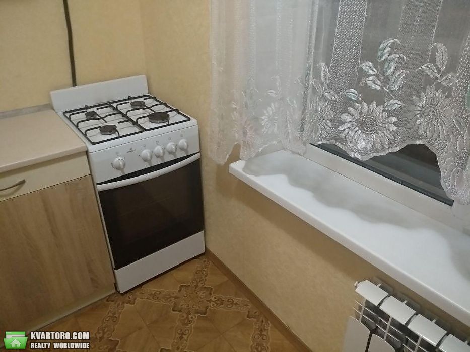 Rent out 2-room apartment. Киев, пр.Оболонский — photo 3