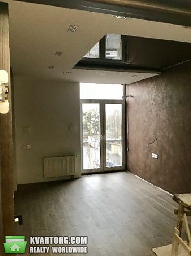 Sell 3-room apartment. Киев, Регенераторная — photo 2