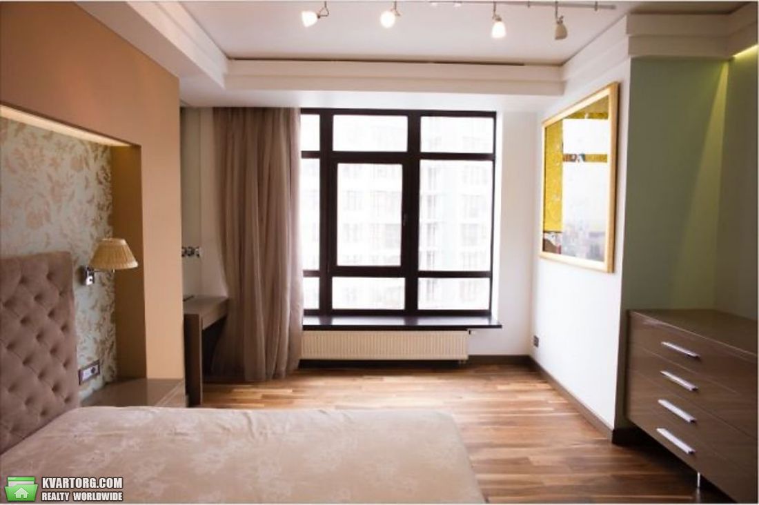 Sell 3-room apartment. Киев,  Драгомирова — photo 5