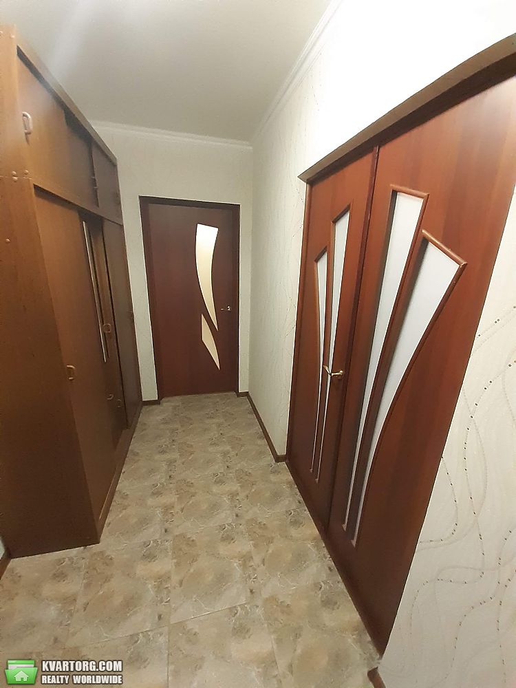 Rent out 2-room apartment. Киев,  Гетьмана вадима — photo 8