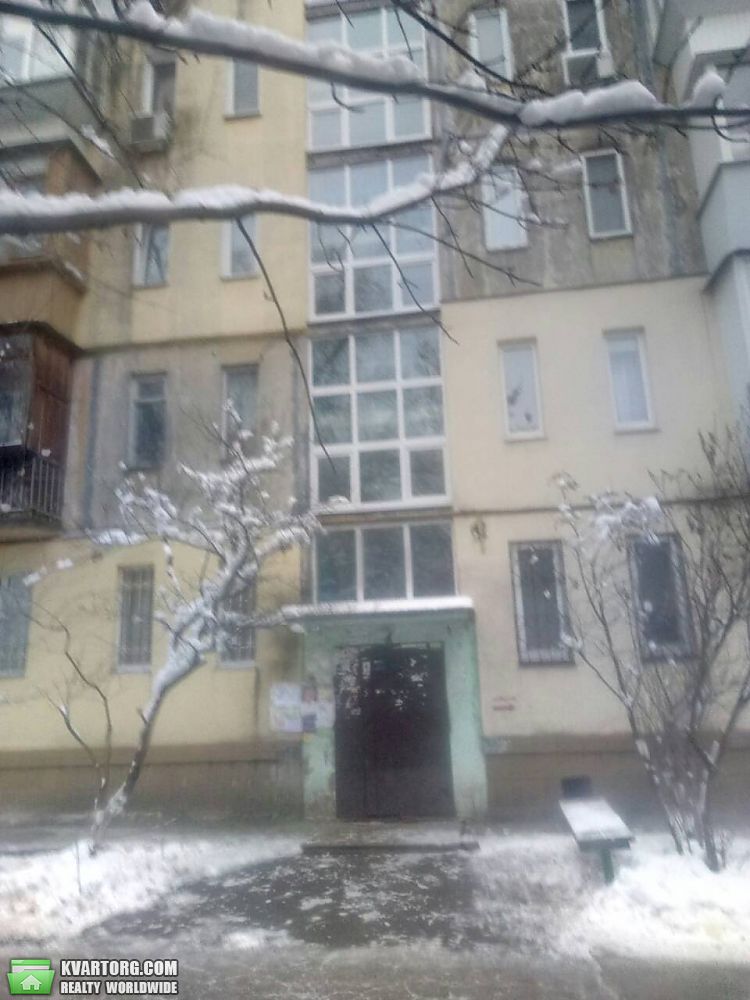 Sell 2-room apartment. Киев,  Керченская — photo 1