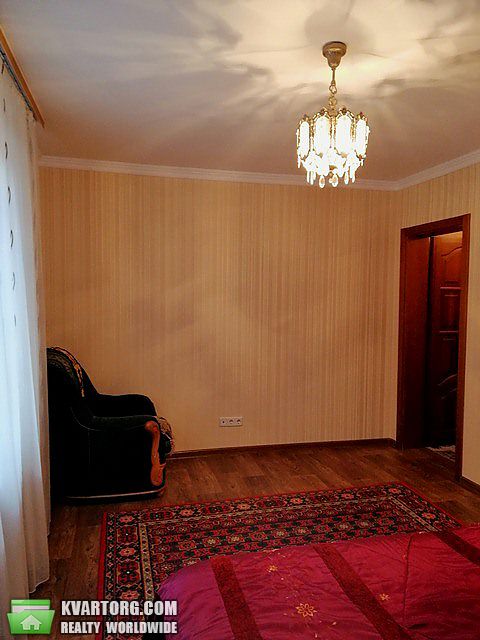 Rent out 3-room apartment. Киев, Декабристов — photo 7