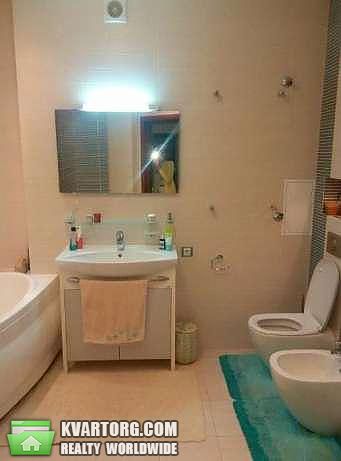 Rent out 2-room apartment. Киев, Приорская ул. — photo 3
