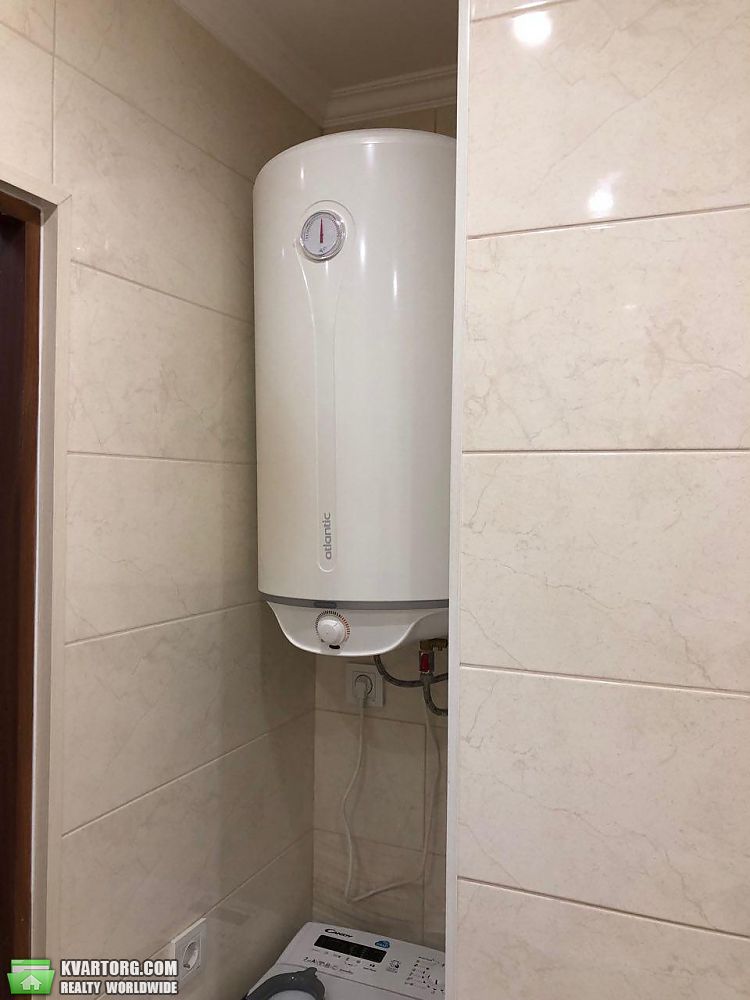 Rent out 1-room apartment. Киев,  Гмыри — photo 3