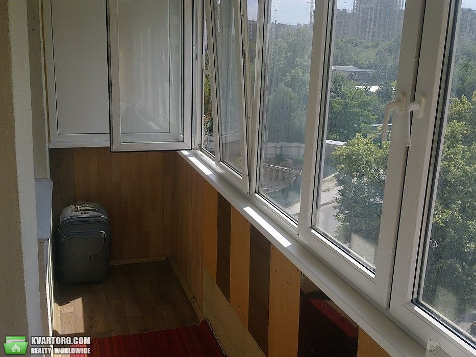 Sell 2-room apartment. Киев,  Ужвий — photo 7