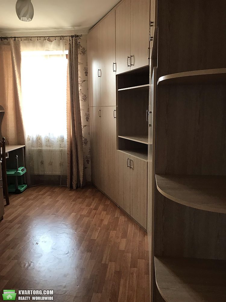 Rent out 3-room apartment. Вишневое,  Машиностроительная — photo 3